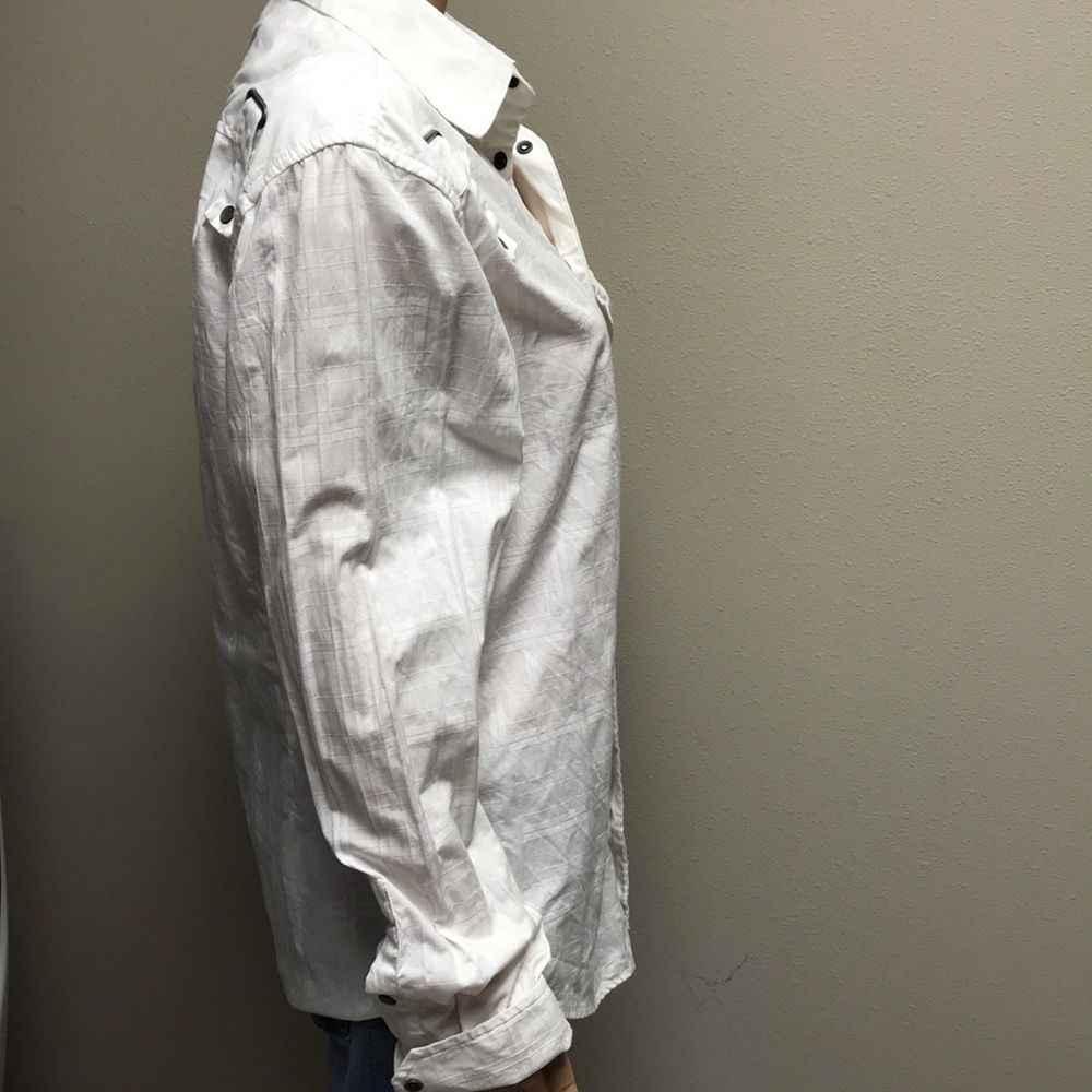 Guess button down top - Picture 2 of 8